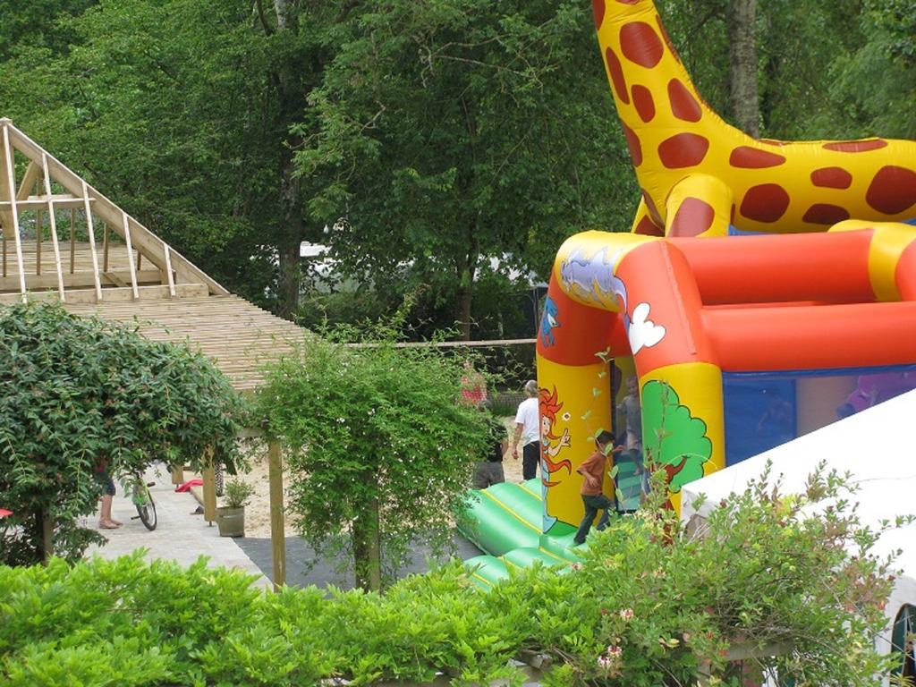 Camping Des Rochers Des Parcs Ξενοδοχείο Clécy Εξωτερικό φωτογραφία