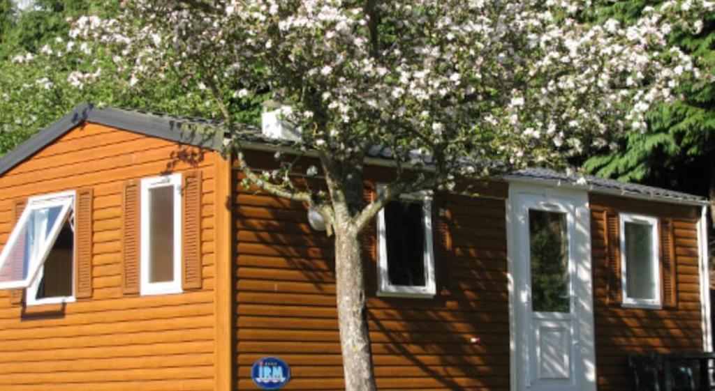 Camping Des Rochers Des Parcs Ξενοδοχείο Clécy Δωμάτιο φωτογραφία