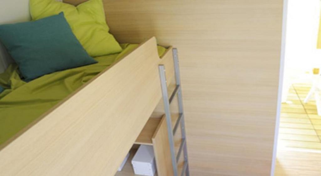 Camping Des Rochers Des Parcs Ξενοδοχείο Clécy Δωμάτιο φωτογραφία