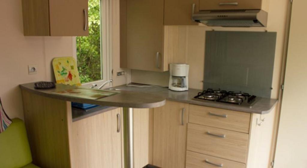 Camping Des Rochers Des Parcs Ξενοδοχείο Clécy Δωμάτιο φωτογραφία
